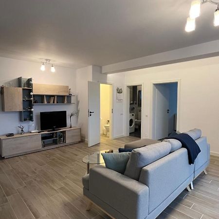 Azzurro Apartment Сибиу Екстериор снимка