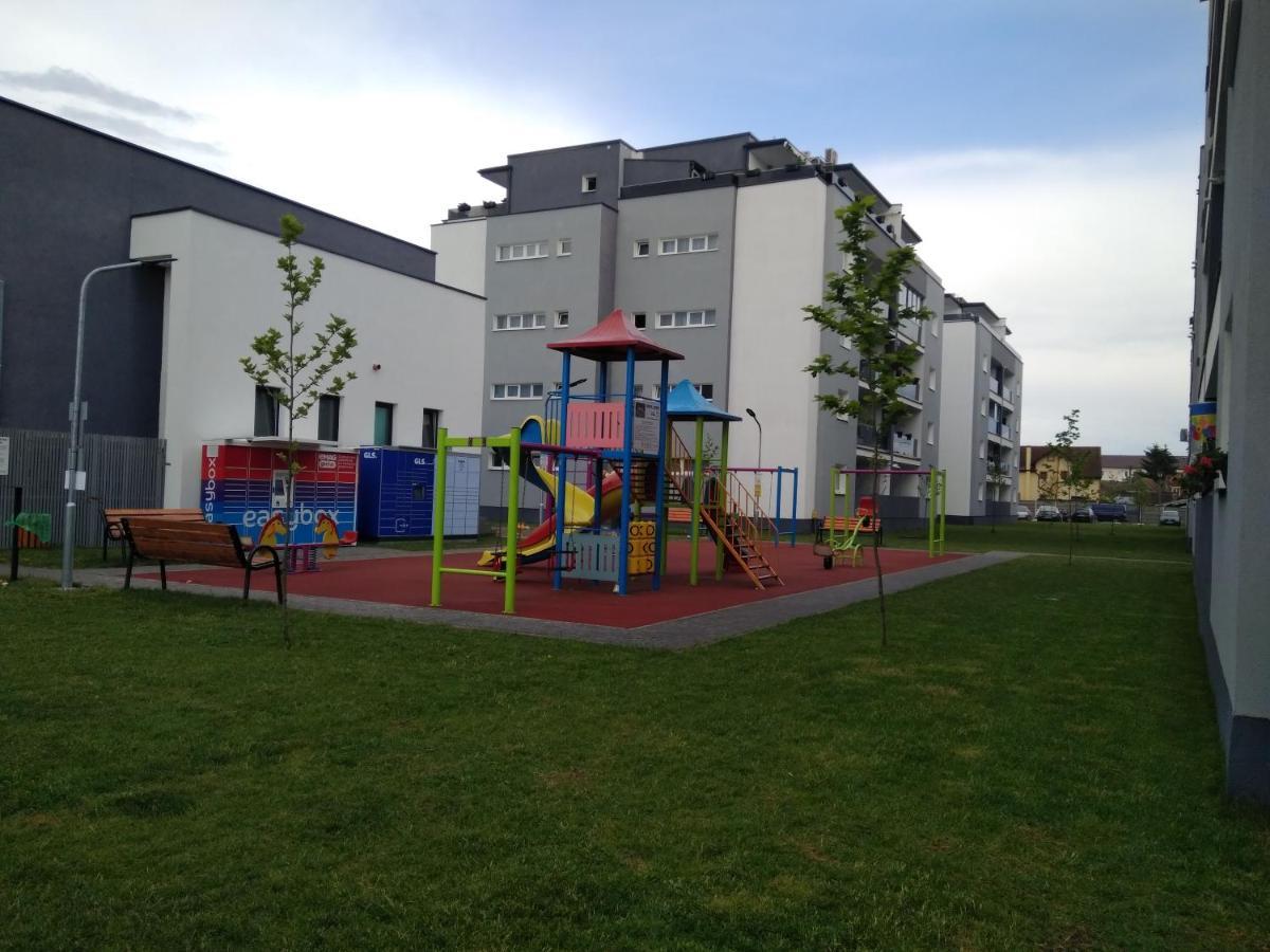 Azzurro Apartment Сибиу Екстериор снимка