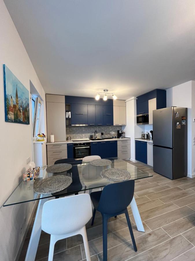 Azzurro Apartment Сибиу Екстериор снимка