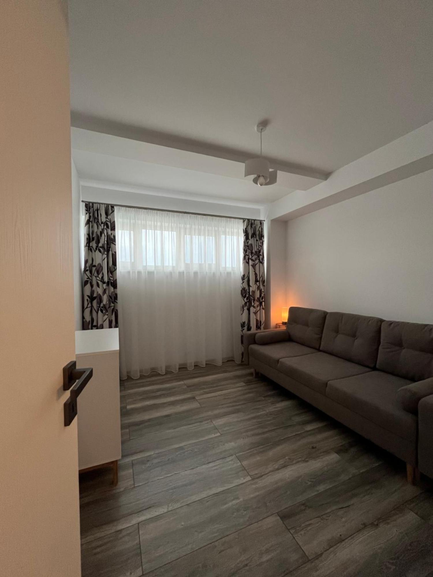 Azzurro Apartment Сибиу Екстериор снимка